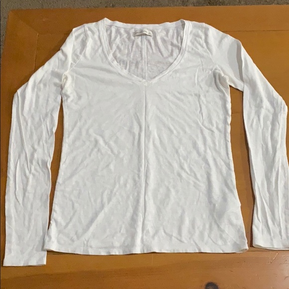 Abercrombie V-neck long sleeve - Picture 1 of 3